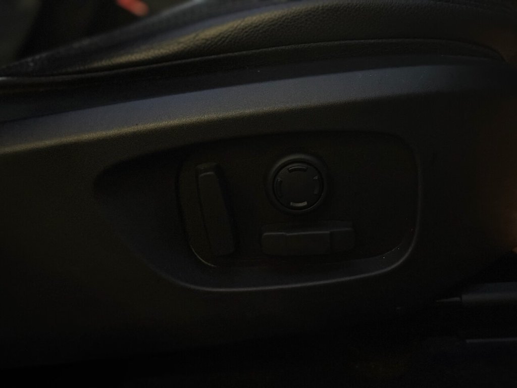 Used Land Rover Discovery Sport 2019 for sale - 76176149: Photo 31