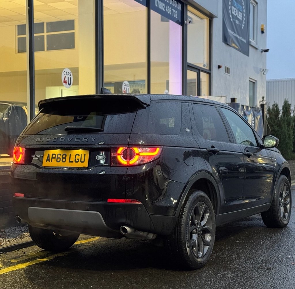 Used Land Rover Discovery Sport 2019 for sale - 76176149: Photo 4
