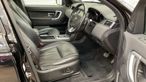 Used Land Rover Discovery Sport 2019 for sale - 76176149: Photo 9