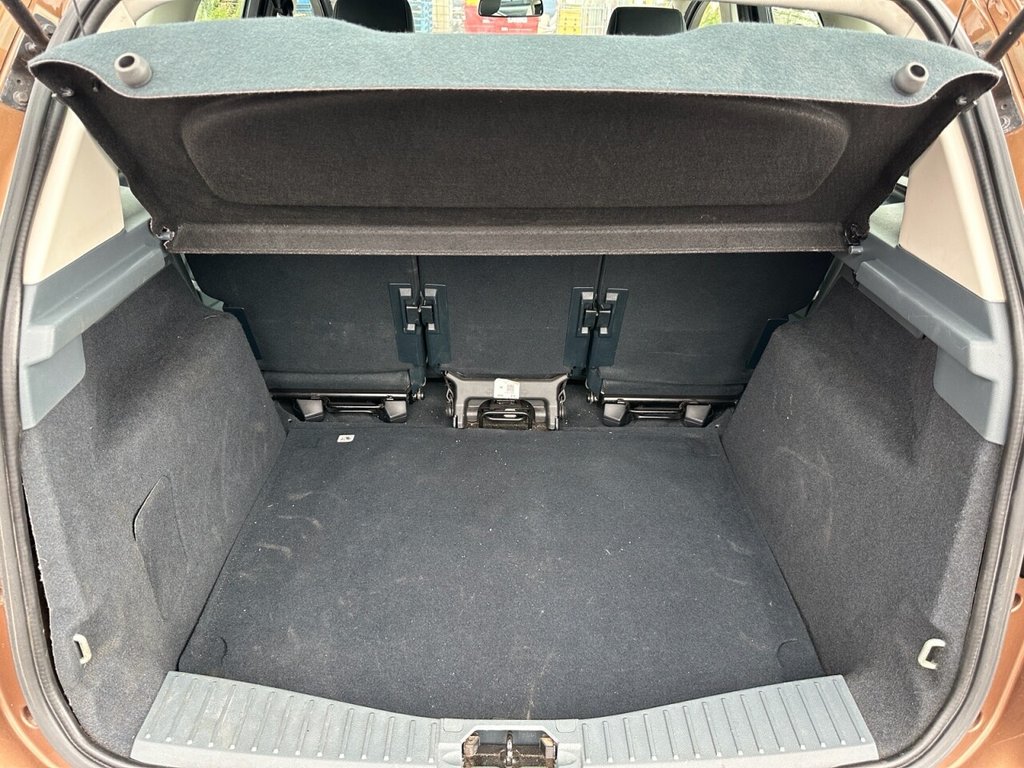 Used Ford C-Max 2015 for sale - 76496057: Photo 28