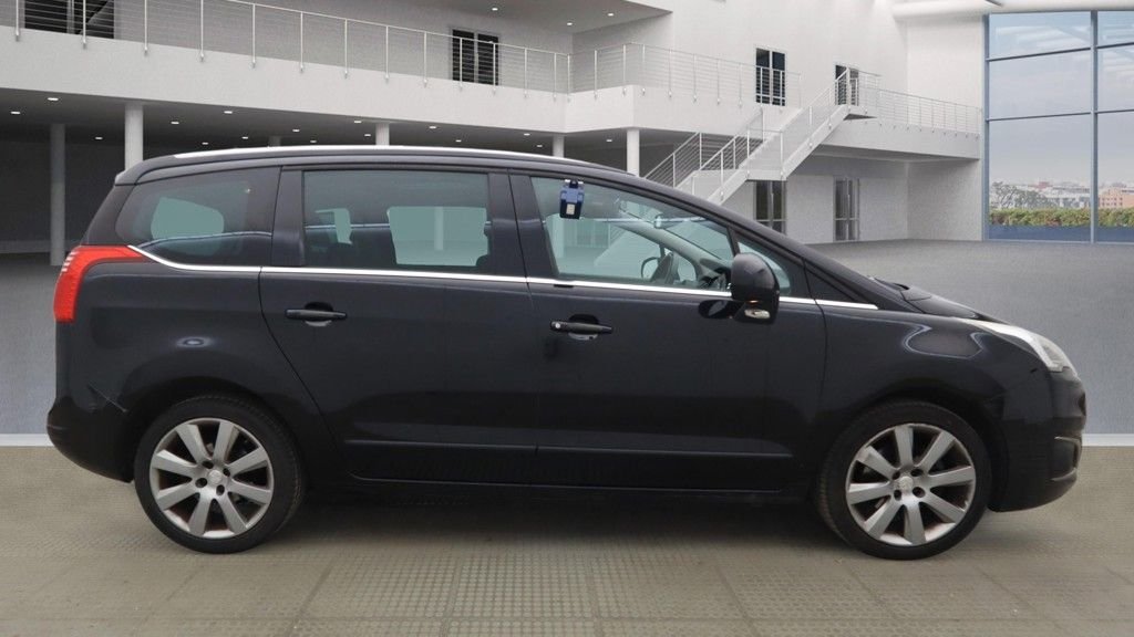 Used Peugeot 5008 2016 for sale - 77539576: Photo 17