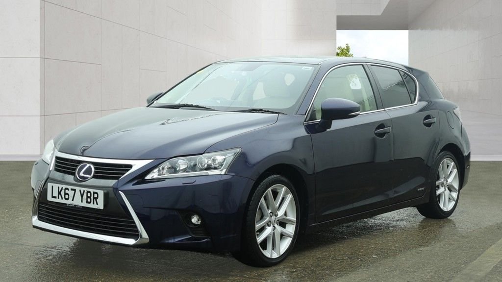 Used Lexus CT 2017 for sale - 78215815: Photo 2