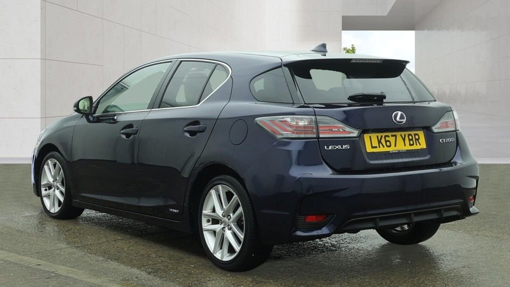 Used Lexus CT 2017 for sale - 78215815: Photo 3