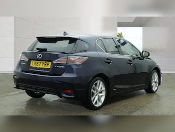 Used Lexus CT 2017 for sale - 78215815: Photo