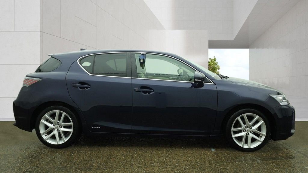 Used Lexus CT 2017 for sale - 78215815: Photo 5