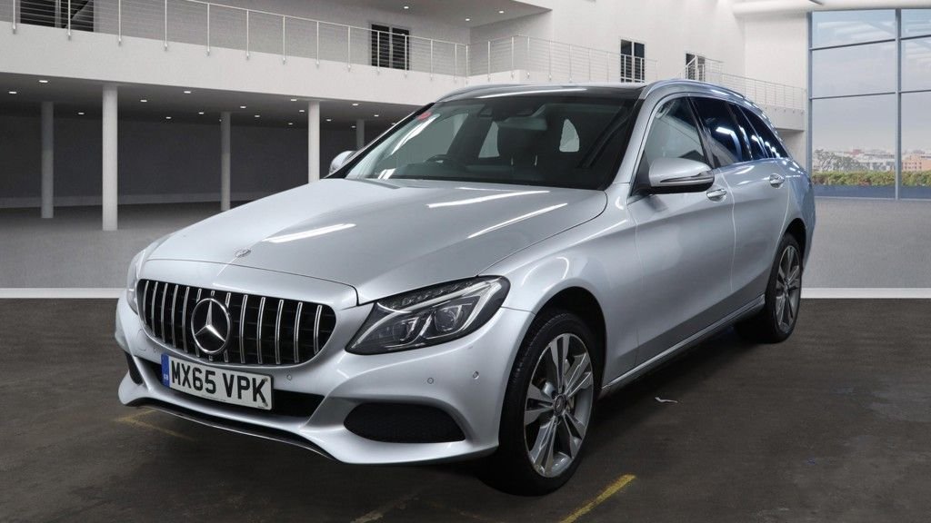 Used Mercedes-Benz C Class 2015 for sale - 77647892: Photo 8