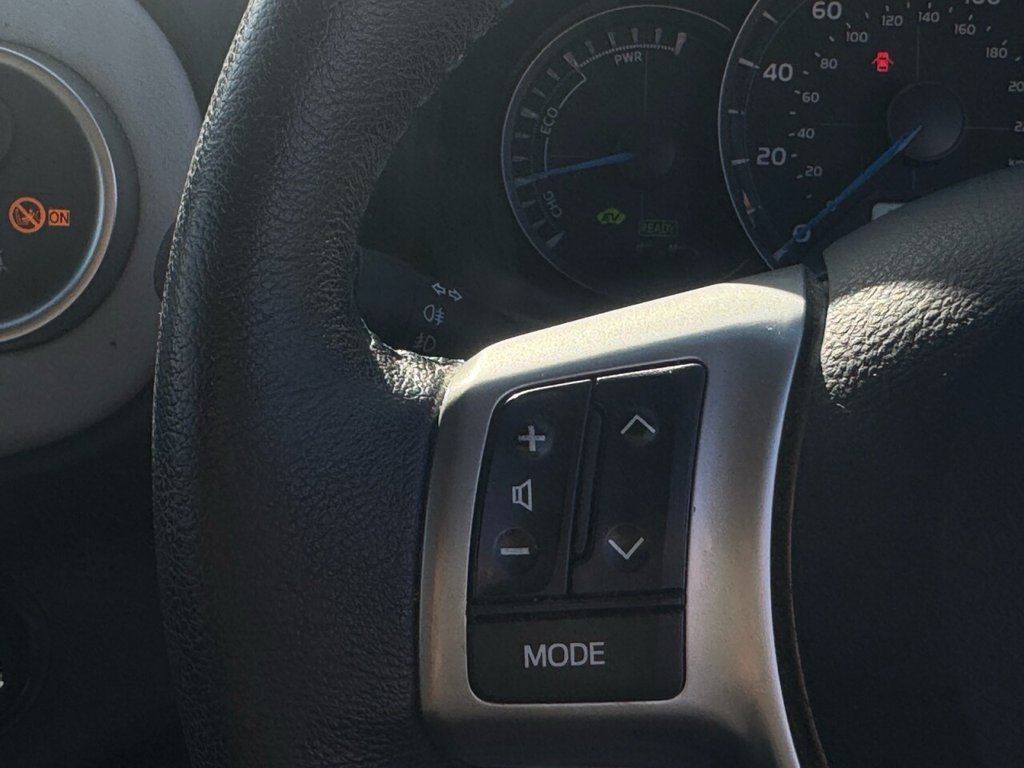 Used Toyota Yaris 2014 for sale - 77780109: Photo 15