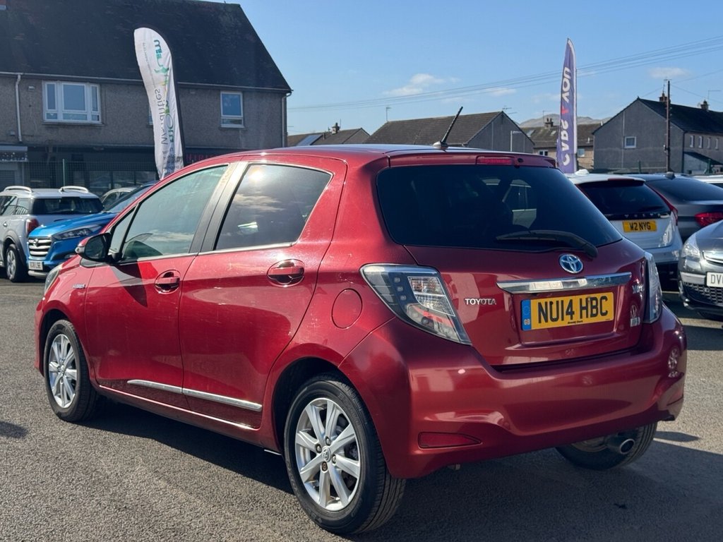 Used Toyota Yaris 2014 for sale - 77780109: Photo 4