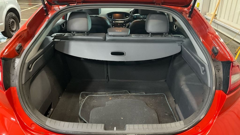 Used Hyundai IONIQ 2017 for sale - 77692525: Photo 8