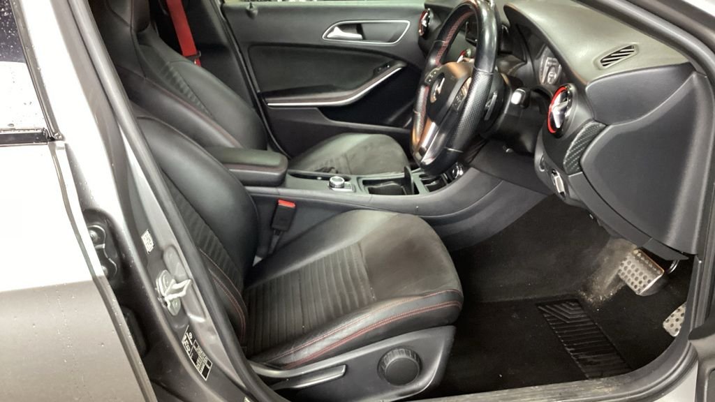 Used Mercedes-Benz A-Class 2014 for sale - 76168524: Photo 8