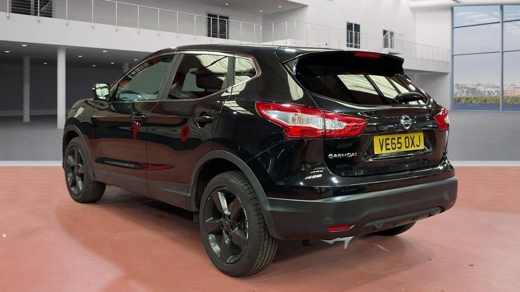 Used Nissan Qashqai 2015 for sale - 77372812: Photo 3