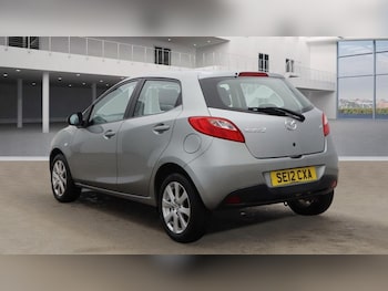 Used Mazda Mazda2 2012 for sale - 76313080: Photo 3