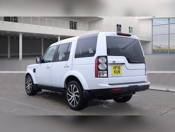 Used Land Rover Discovery 2016 for sale - 76406532: Photo