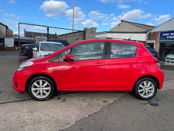 Used Toyota Yaris 2013 for sale - 78688751: Photo