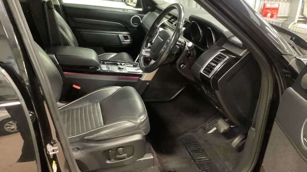 Used Land Rover Discovery 2017 for sale - 78215827: Photo 9