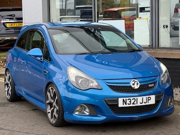 Vauxhall - Corsa