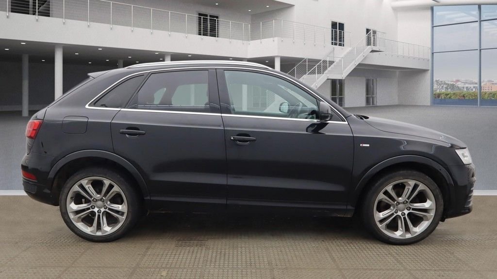 Used Audi Q3 2017 for sale - 77685336: Photo 17