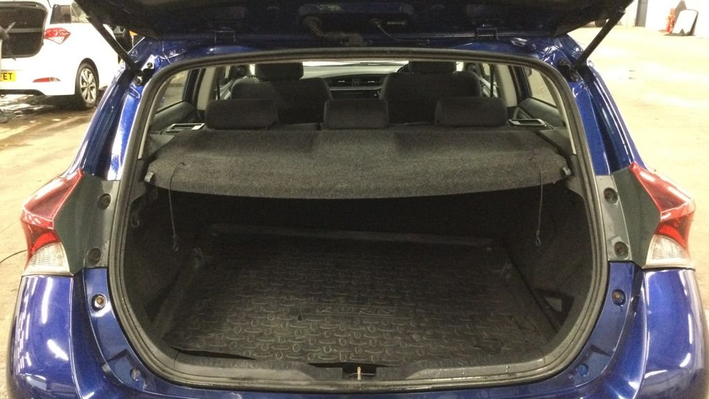 Used Toyota Auris 2015 for sale - 76731194: Photo 19