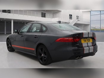 Used Jaguar XF 2018 for sale - 76430018: Photo