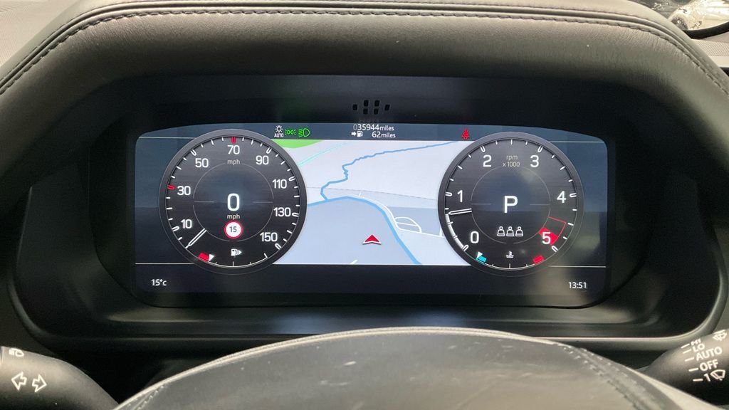 Used Land Rover Defender 2021 for sale - 76454565: Photo 10