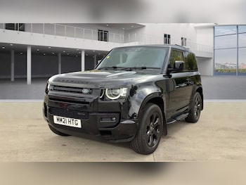 Used Land Rover Defender 2021 for sale - 76454565: Photo