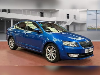 2014 (64) - 1.6 TDI CR Elegance 5dr DSG