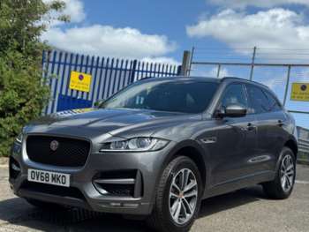 Used Jaguar F-Pace 2018 for sale - 74974139: Photo