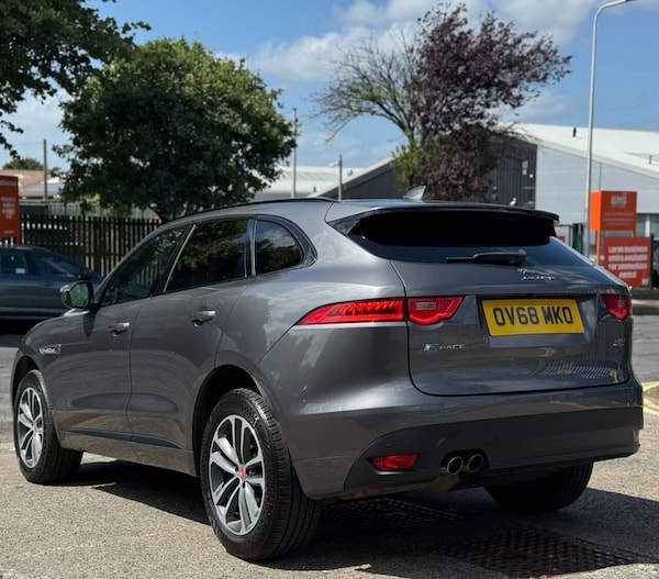 Used Jaguar F-Pace 2018 for sale - 74974139: Photo 5