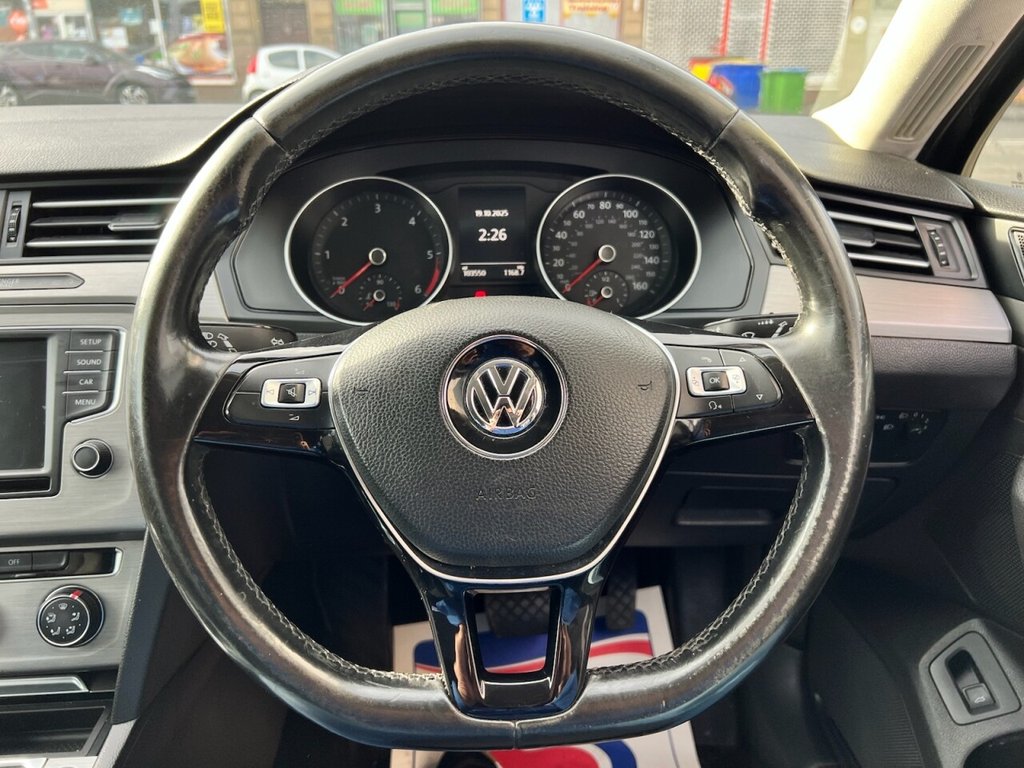 Used Volkswagen Passat 2015 for sale - 76558539: Photo 8