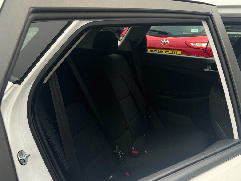 Used Hyundai TUCSON 2017 for sale - 76099941: Photo 10