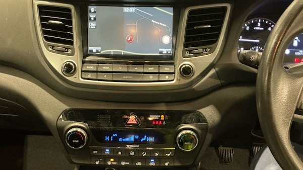 Used Hyundai TUCSON 2017 for sale - 76099941: Photo 11