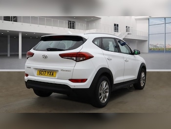 Used Hyundai TUCSON 2017 for sale - 76099941: Photo 4