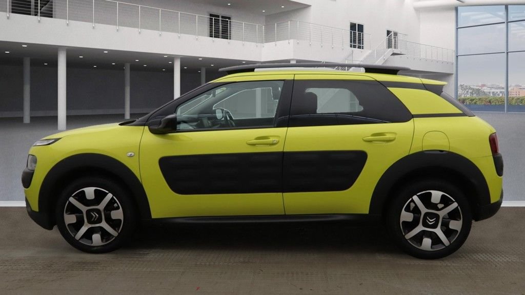 Used Citroen C4 Cactus 2017 for sale - 76582707: Photo 6