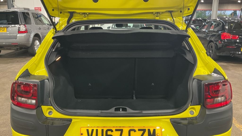 Used Citroen C4 Cactus 2017 for sale - 76582707: Photo 7