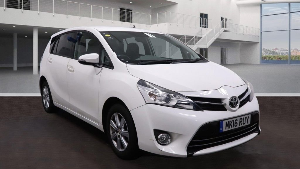 Used Toyota Verso 2016 for sale - 77218529: Photo 13