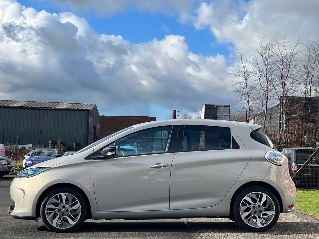 Used Renault Zoe 2016 for sale - 76496039: Photo 6