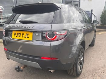 Used Land Rover Discovery Sport 2019 for sale - 79708173: Photo