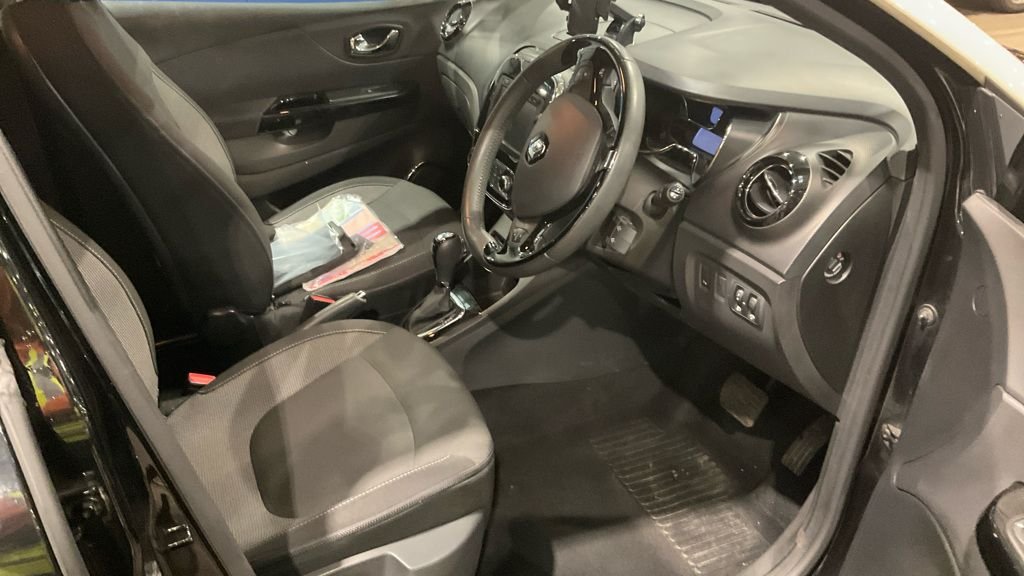 Used Renault Captur 2015 for sale - 76569986: Photo 8