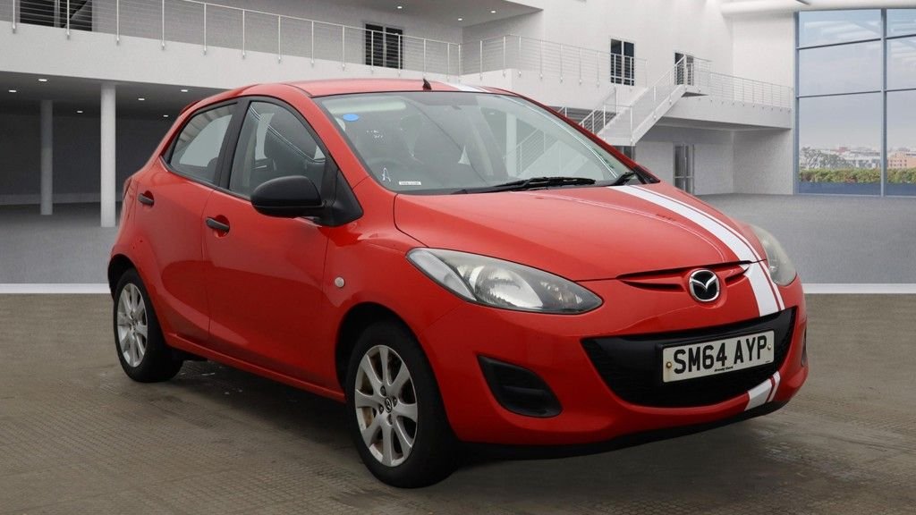 Used Mazda Mazda2 2014 for sale - 77133432: Photo 2