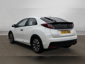 Used Honda Civic 2017 for sale - 76582621: Photo