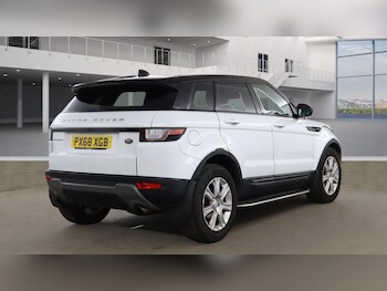 Used Land Rover Range Rover Evoque 2018 for sale - 76210392: Photo 4