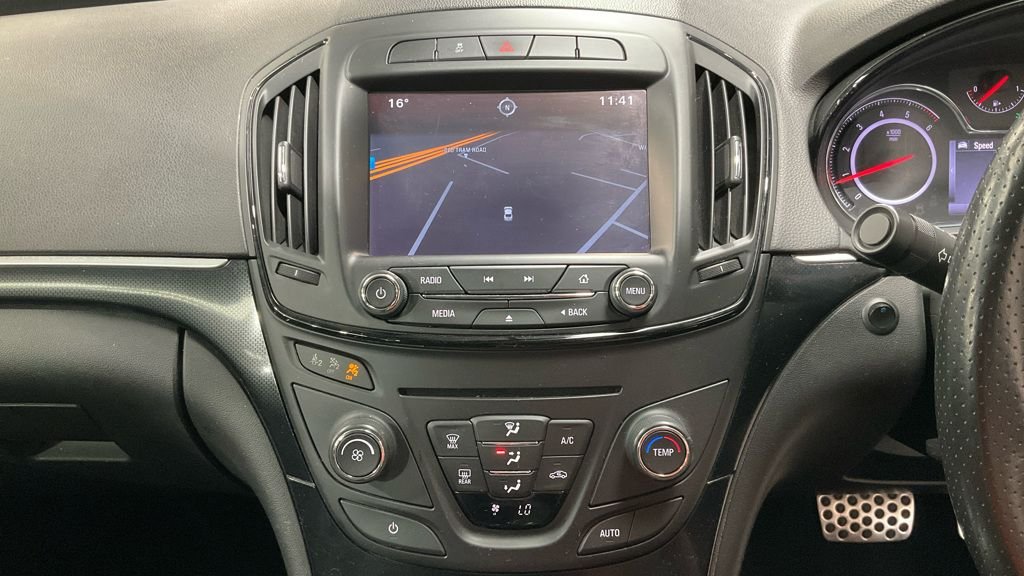 Used Vauxhall Insignia 2015 for sale - 76356286: Photo 10