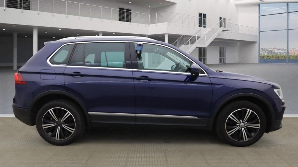 Used Volkswagen Tiguan 2016 for sale - 76389806: Photo 5