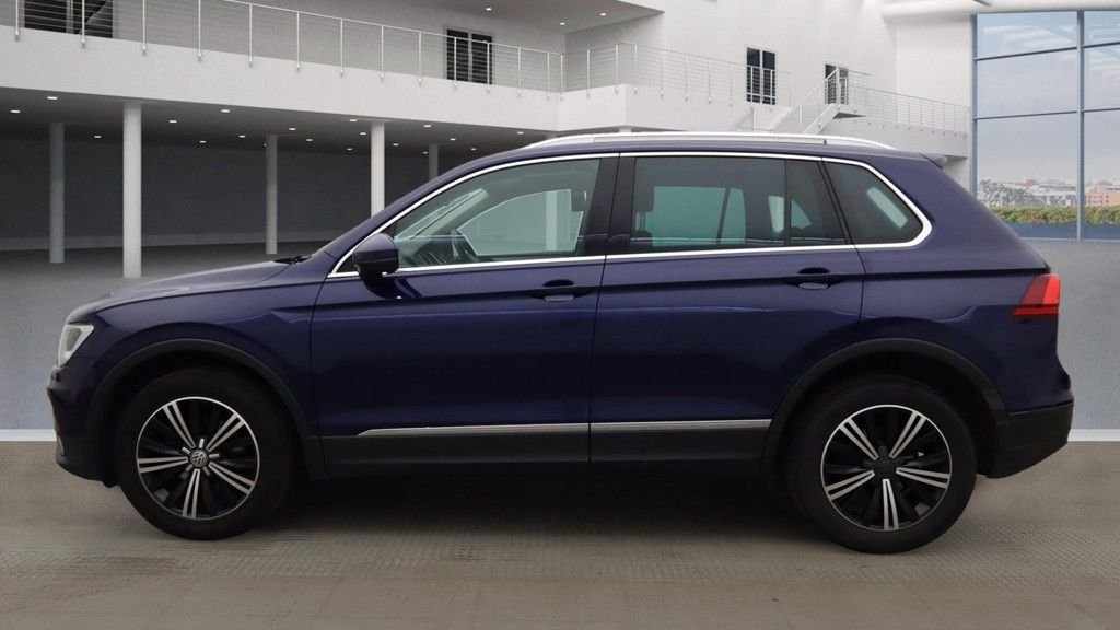 Used Volkswagen Tiguan 2016 for sale - 76389806: Photo 6