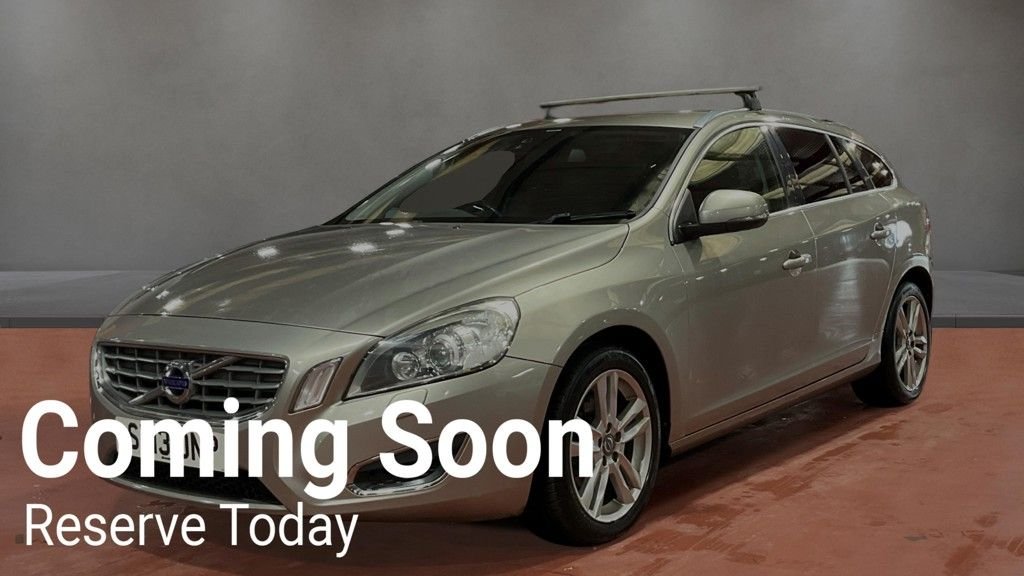 Used Volvo V60 2013 for sale - 77703929: Photo 2