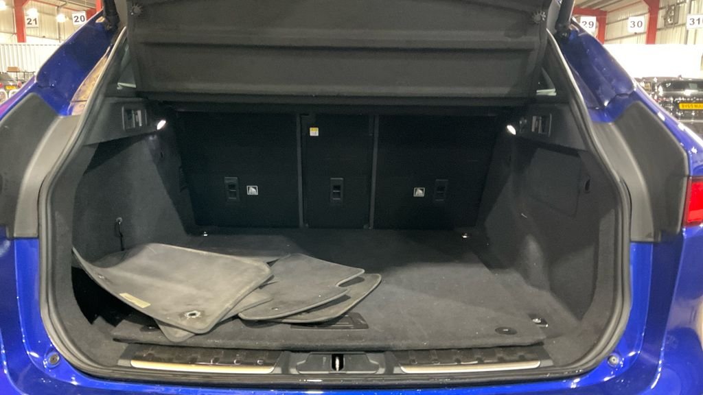 Used Jaguar F-Pace 2019 for sale - 77941691: Photo 19