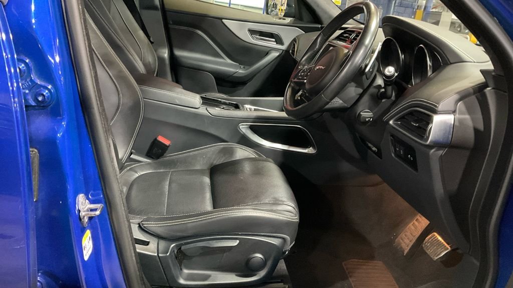 Used Jaguar F-Pace 2019 for sale - 77941691: Photo 21