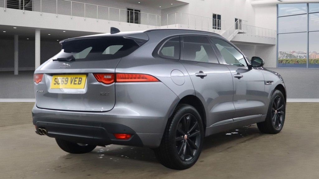 Used Jaguar F-Pace 2019 for sale - 77941689: Photo 16