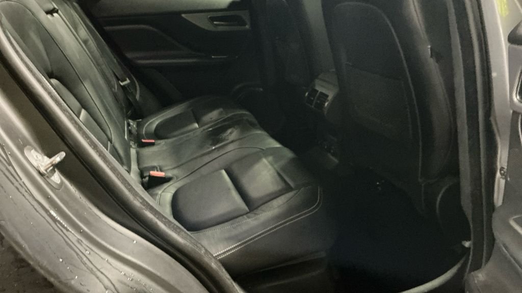 Used Jaguar F-Pace 2019 for sale - 77941689: Photo 20