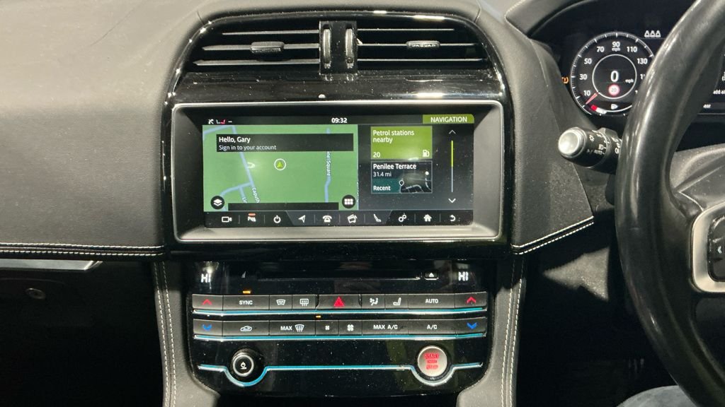 Used Jaguar F-Pace 2019 for sale - 77941689: Photo 23